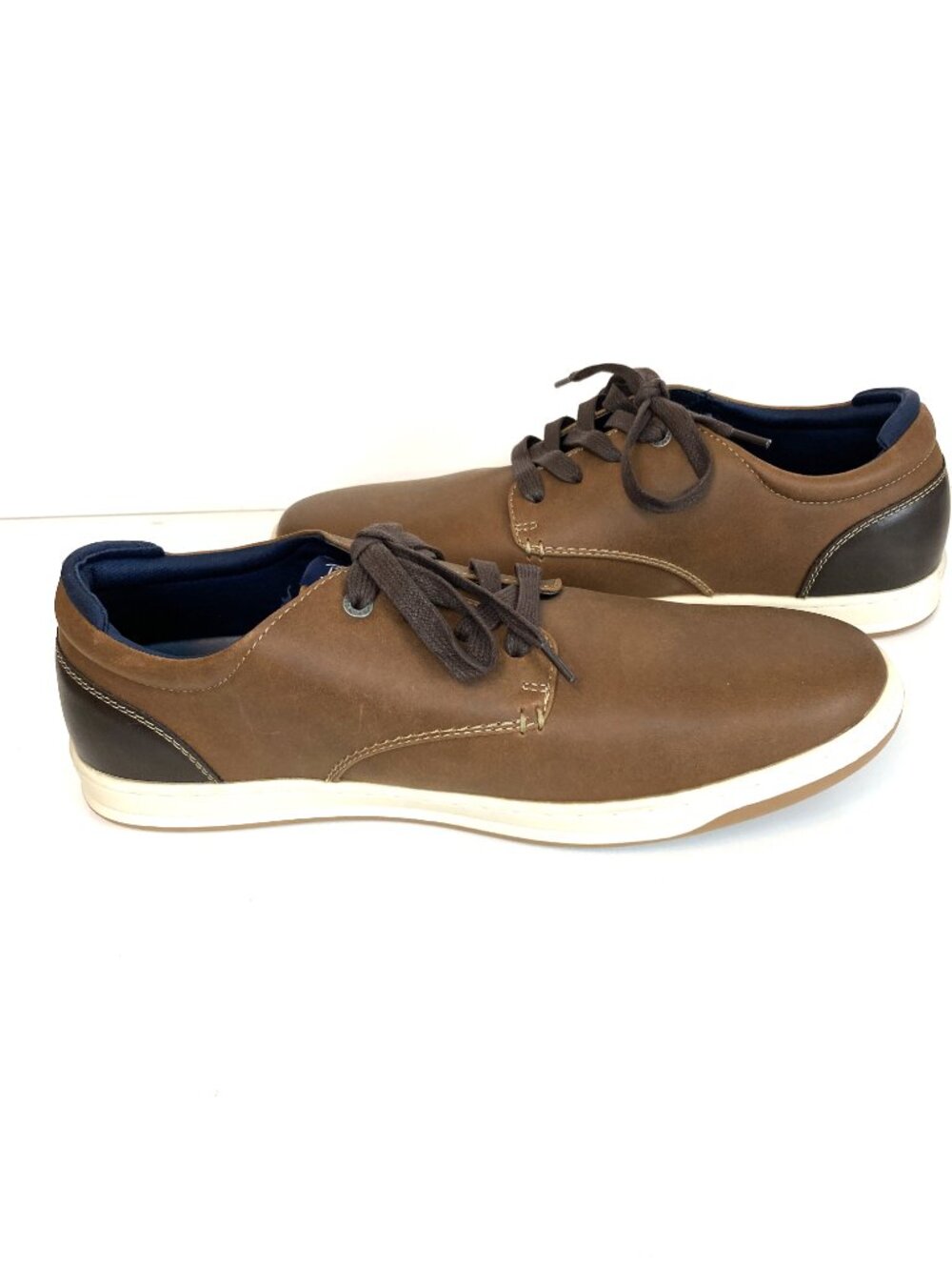 Chaps Men's Brown Derby Shoes- Memory Foam/ NWOT- Size 9.5